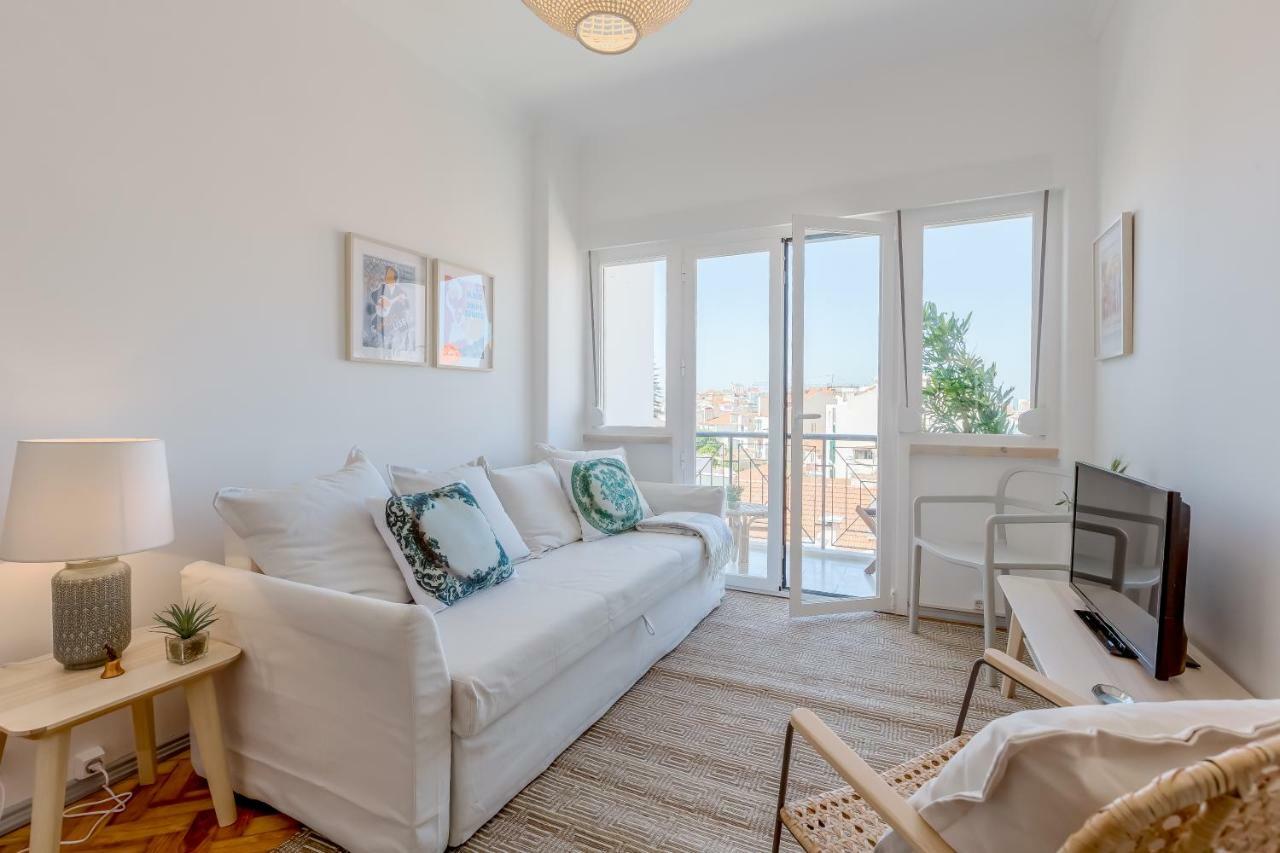 Renovated Sunny Apartment With Amazing Sunset Balcony , By Timecooler Lissabon Exterior foto